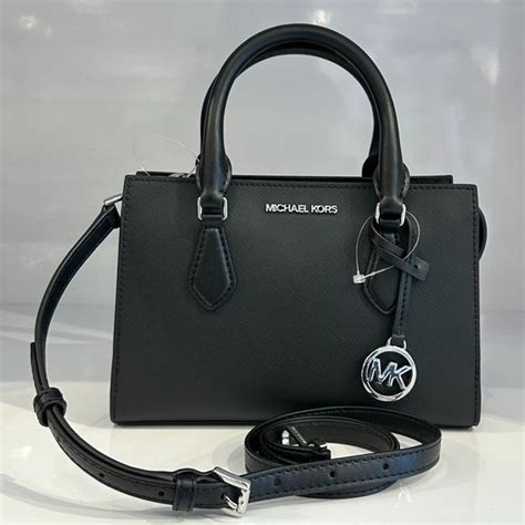 michael kors tasche paspeln|michael kors opened satchel purse.